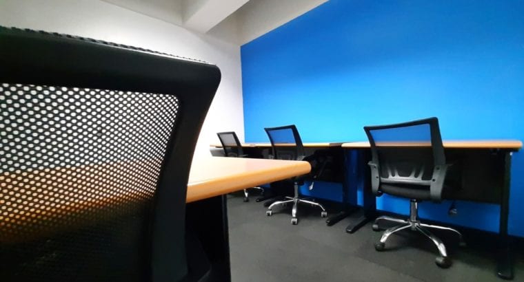 Serviced Office for Rent in Makati 14sqm 5-Pax