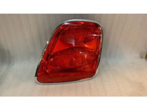 BENTLEY CONTINENTAL FLYING SPUR TAIL LIGHT RIGHT