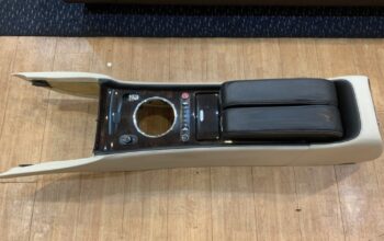 BENTLEY CON FLYING SPUR ARMREST CENTER CONSOLE
